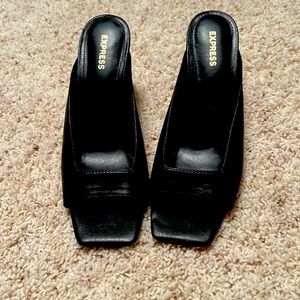 Black open toe size 8 from express. Like new!